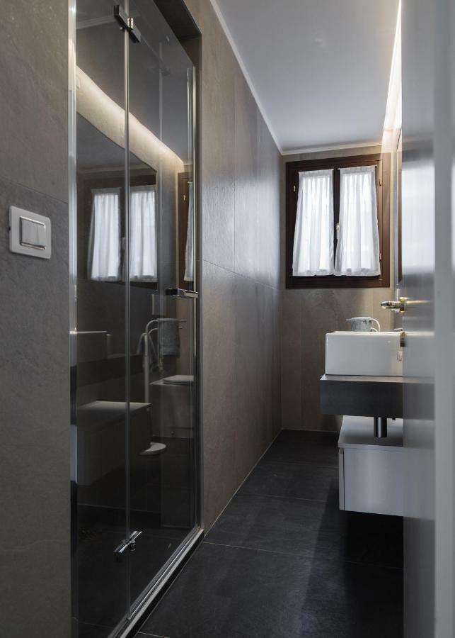 Residenza Pomponi Deluxe Daire Venedik Dış mekan fotoğraf